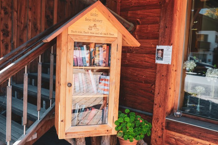 Free little Library