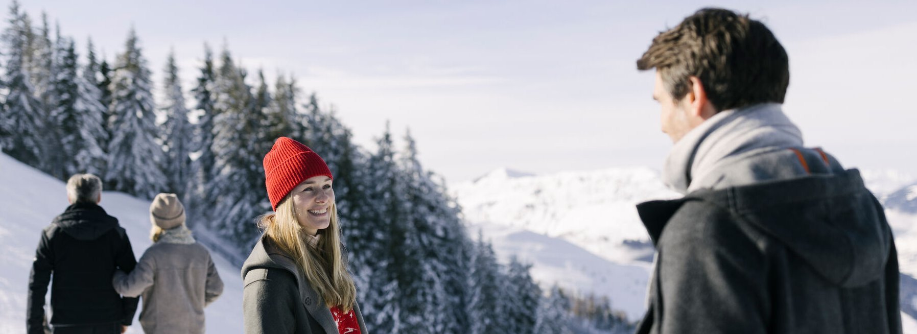 Group enjoying a winterhike at the Hahnenkamm