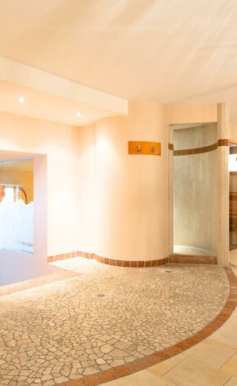 Hotel-Kaiserhof-Kitzbühel-Spa-Sauna-Dampfbad