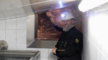 Hansi Grander im Bergwerk 