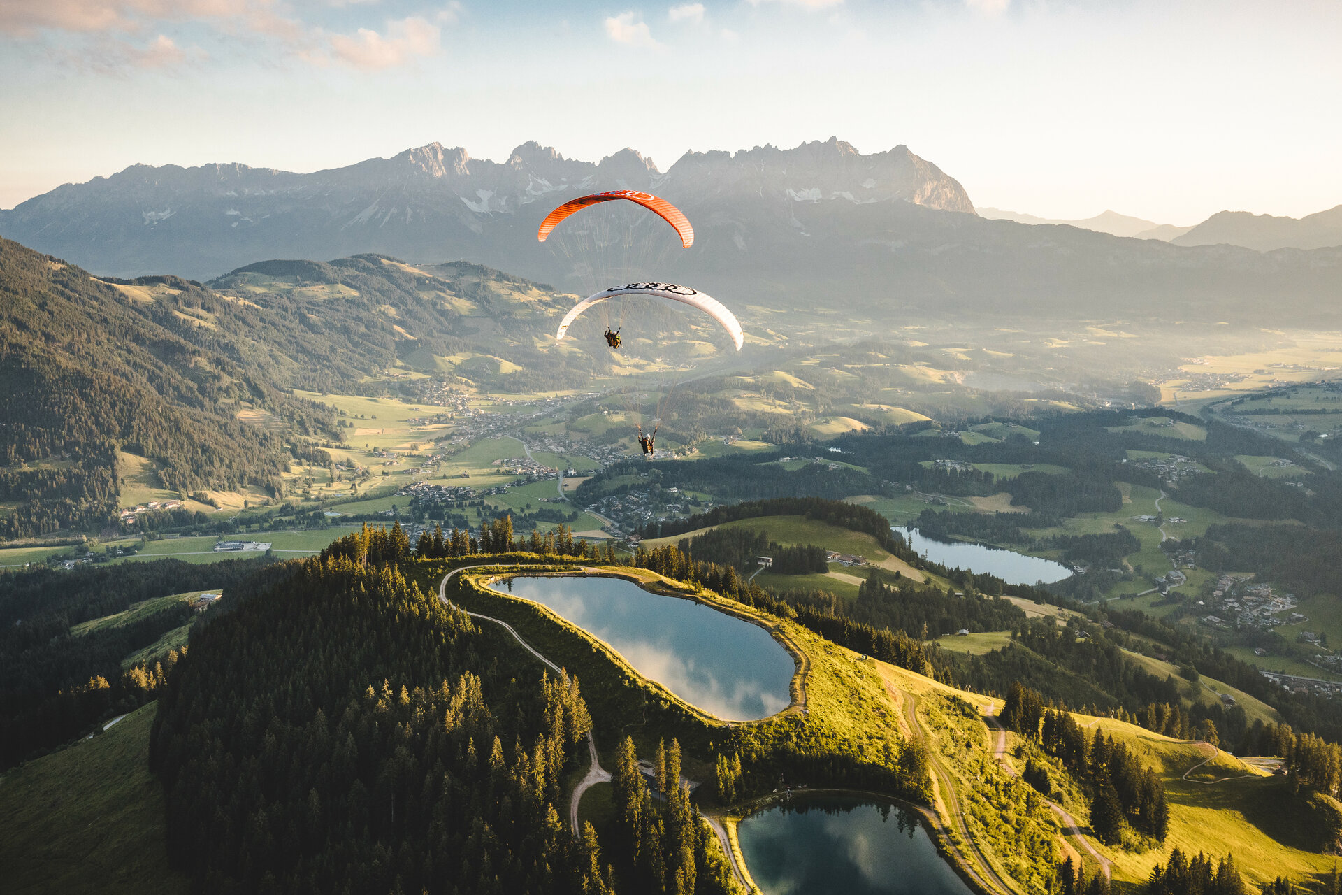 Paragliding in Kitzbühel