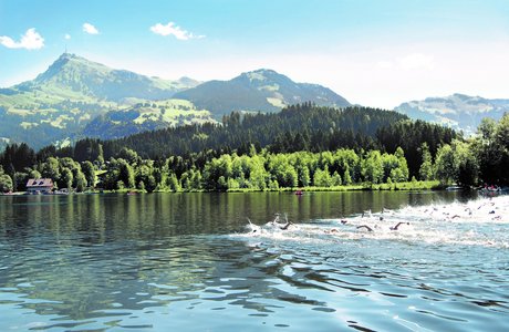 Schwarzsee im Sommer Bergsee Triathlon