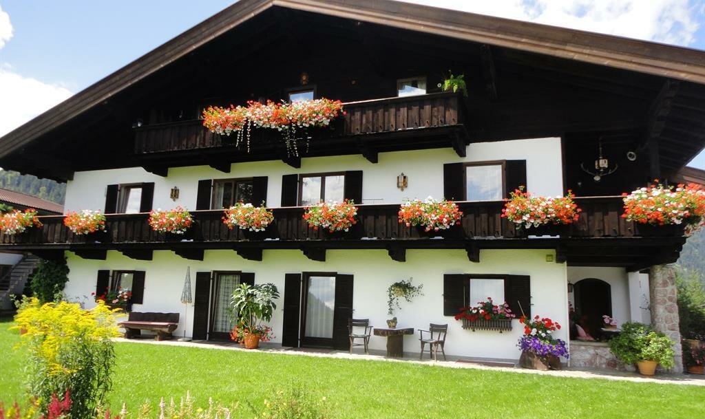 Landhaus_Feller_Reith_Kitzbühel_Sommer