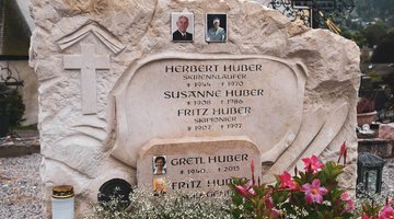 The grave of the family Huber