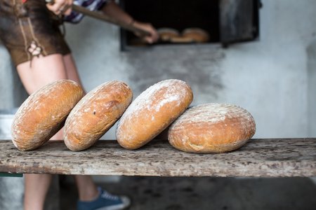 ©Florian Lechner - es duftet wunderbar das frische Brot!