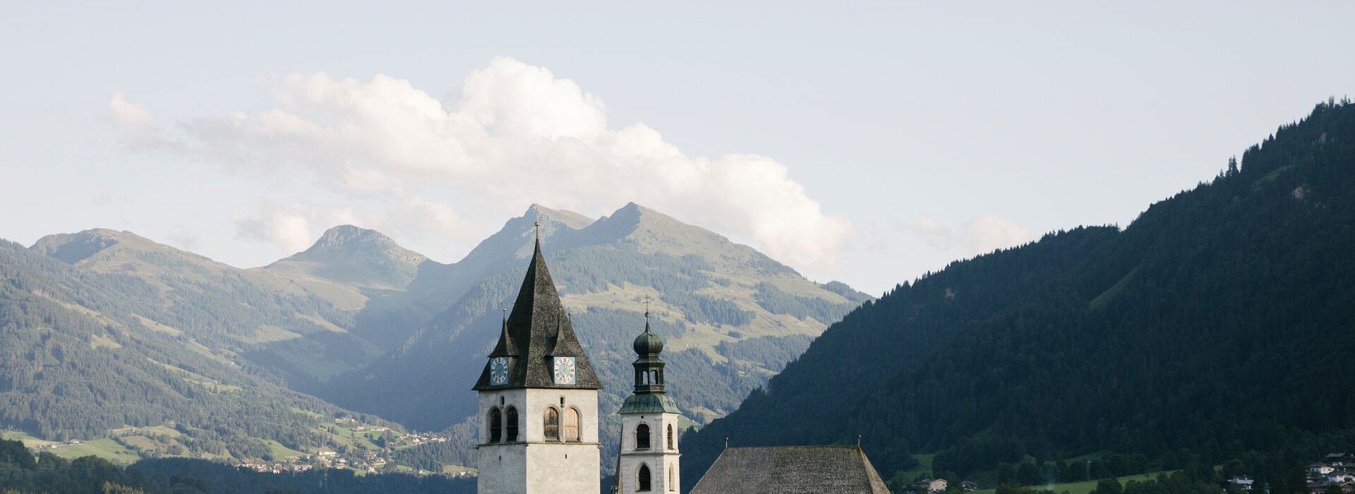 [Translate to EN:] Stadtansicht Kitzbühel