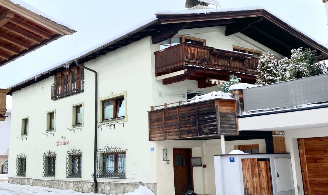 Belle Kitz Winter Außenansicht