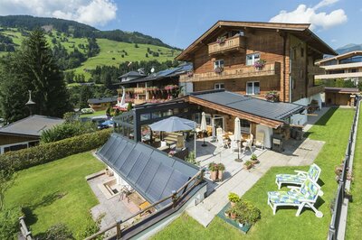 Heike, Hotel-Pension