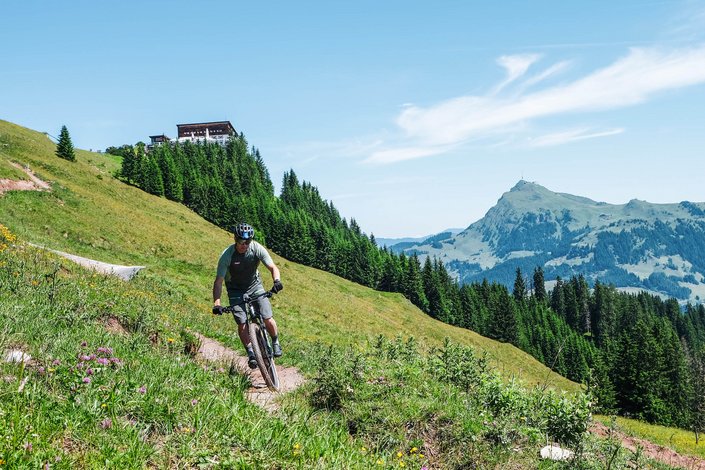 Benni Raich beim Radfahren 
