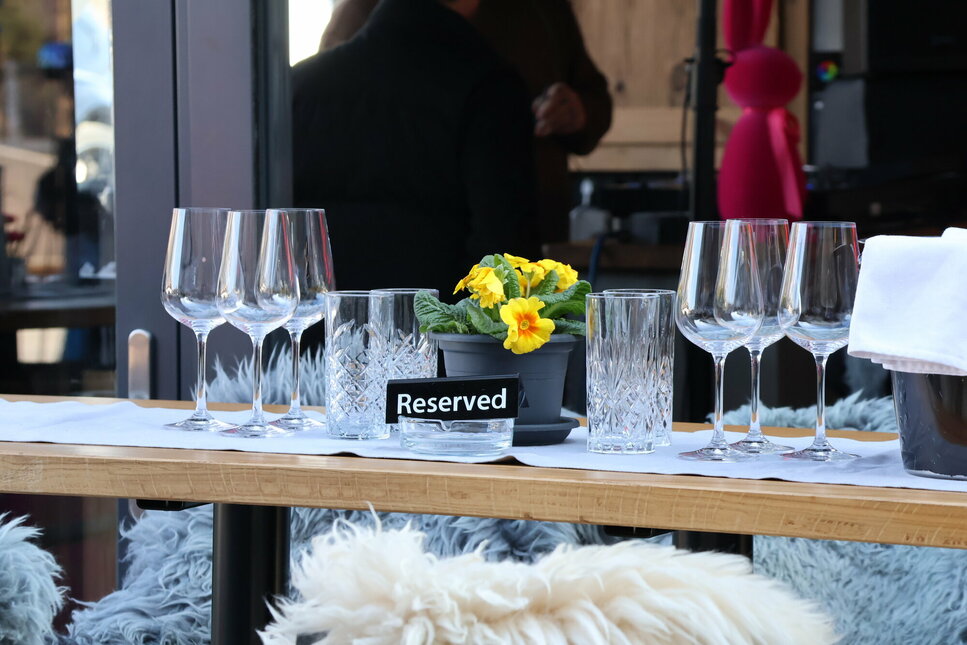 Après-Ski im Legenden Cafe in Kitzbühel