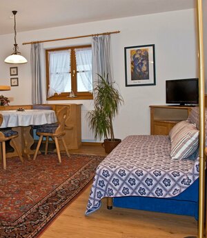 Wohnung 4 Wohnzimmer