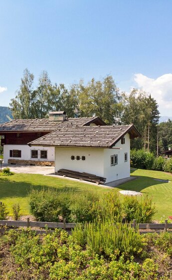Villa Alpenblick Weg-Ansicht