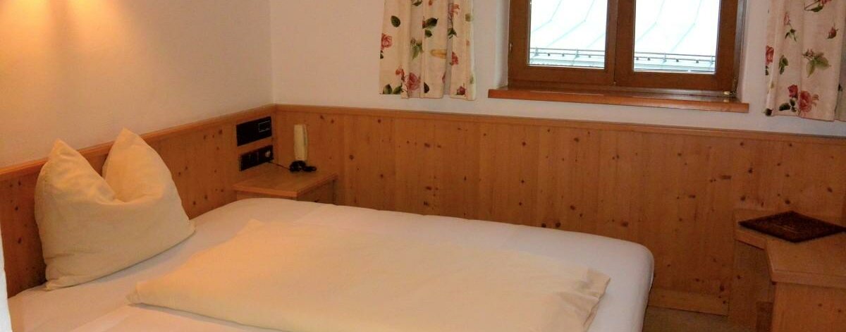 Einzelbett