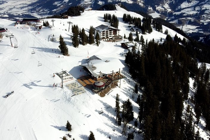 Sonnenrast with snow