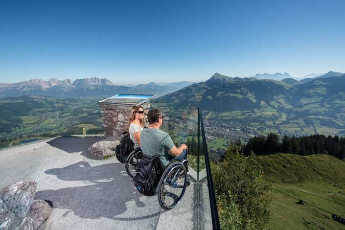 Couple with wheelchairs