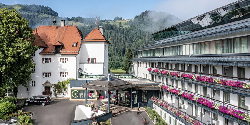 Exterior view of the Lebenberg Castle Hotel