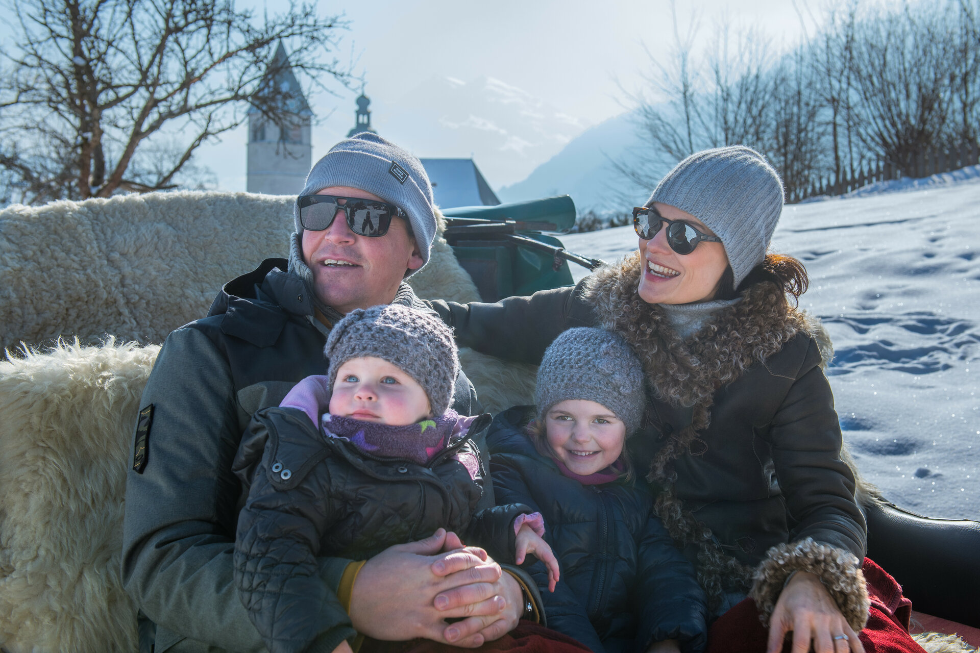 Family Vacation in Kitzbühel - Horse-Drawn Carriage Ride Through the "Gamsstadt"