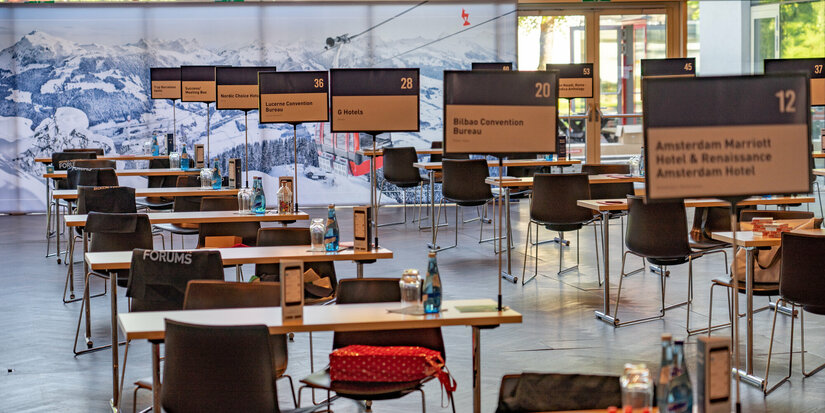 Seating arrangements for individual meetings