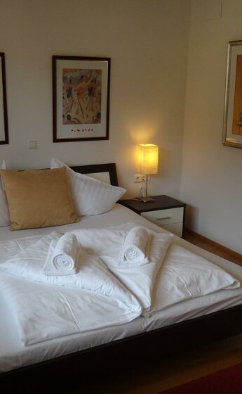 1. Schlafzimmer