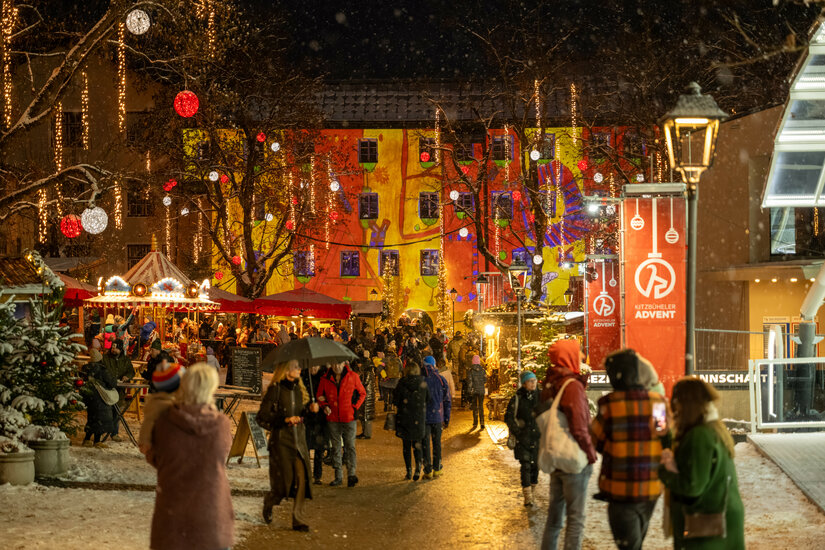 Advent market in Kitzbühel town centre