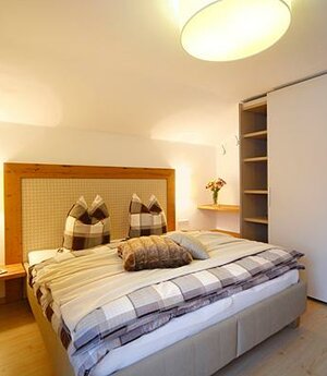 Schlafzimmer1a