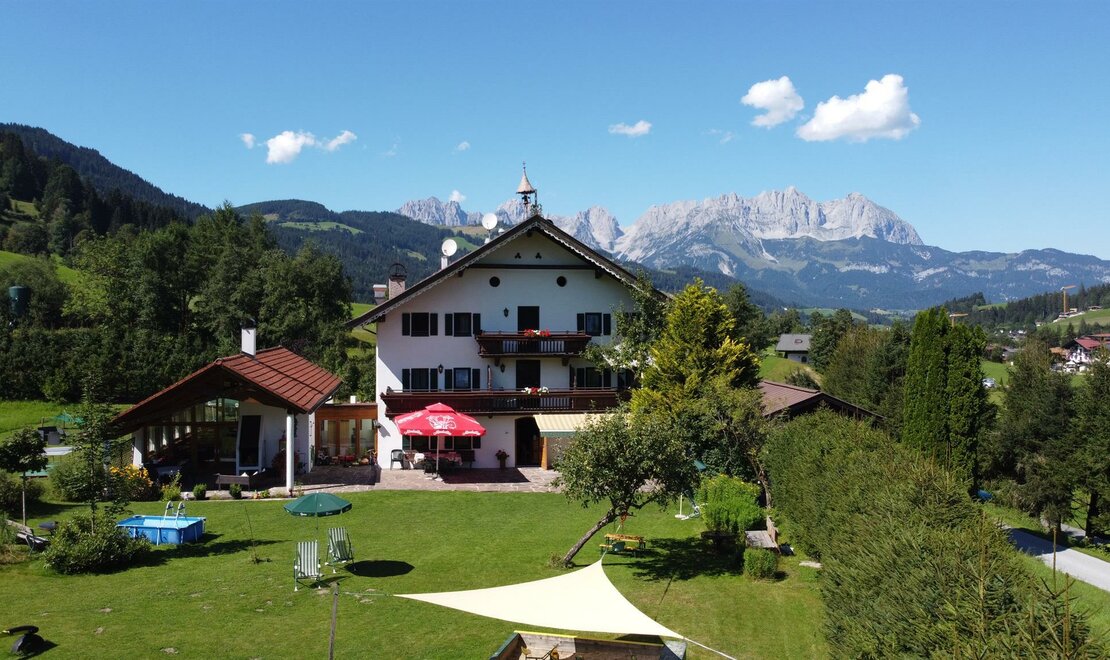 Haus im Sommer