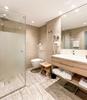 Badezimmer Suite Rasmushof Kitzbuehel 2 1