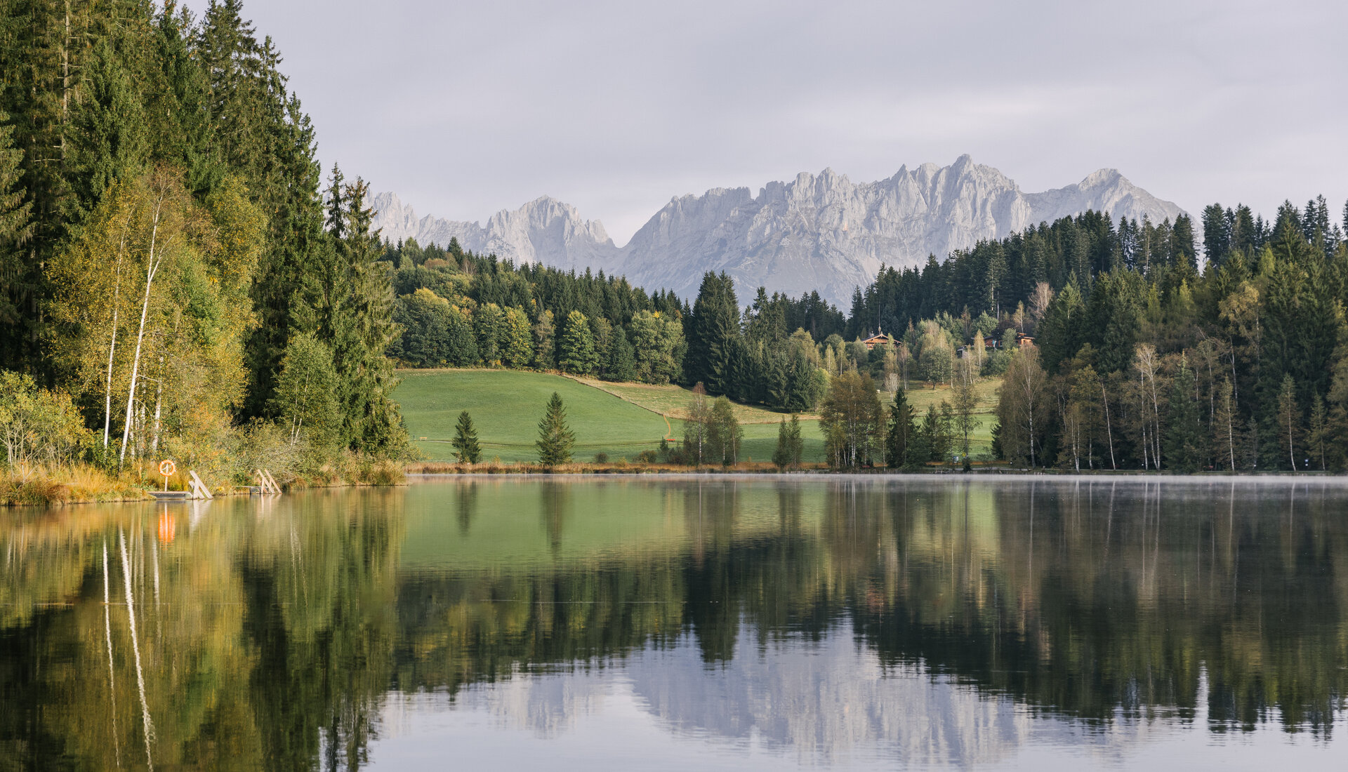 Schwarzsee Morgenstimmung Herbst
