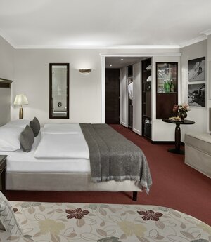 Doppelbettzimmer Lebenberg Schloshotel