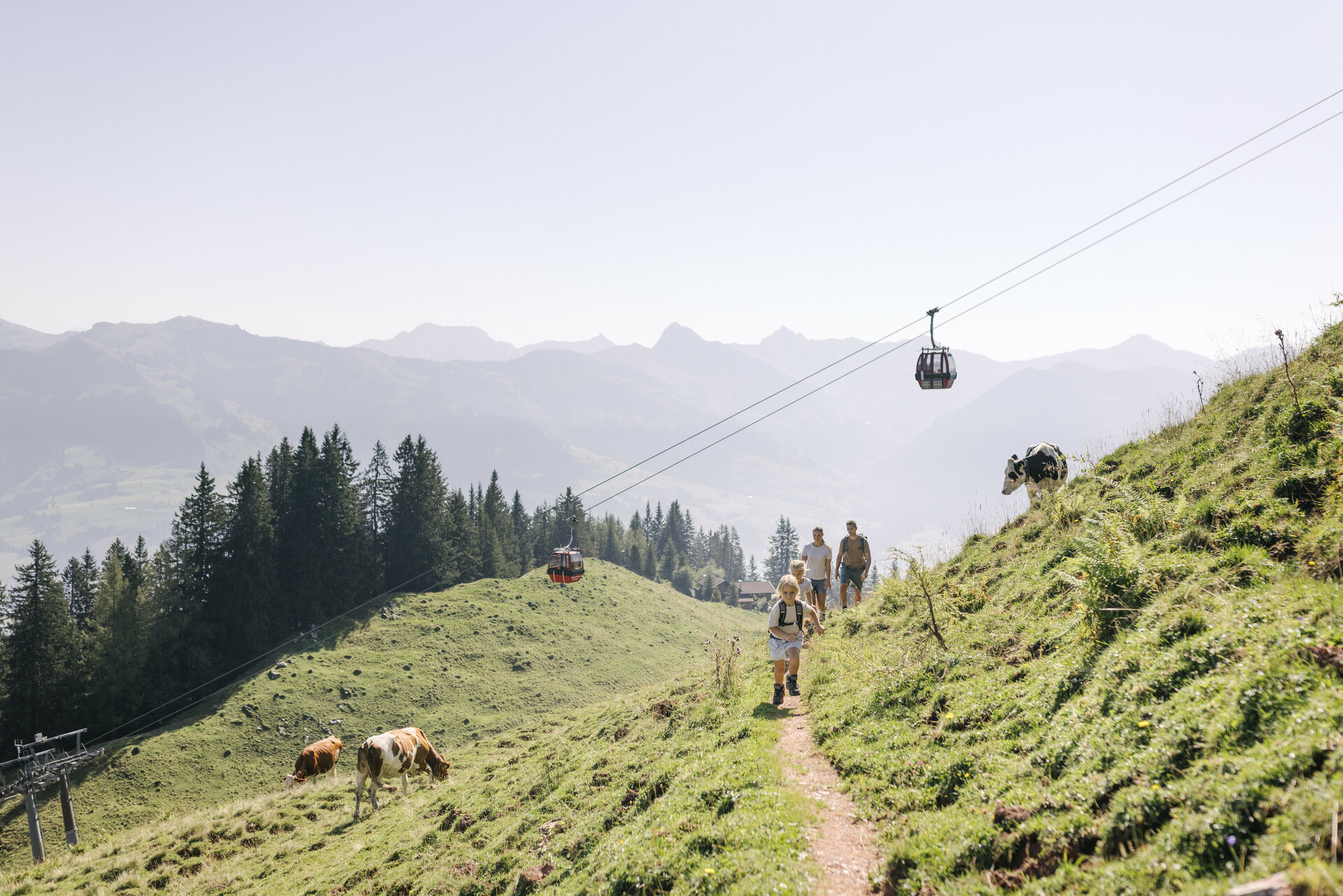 Hiking in Hahnnekamm