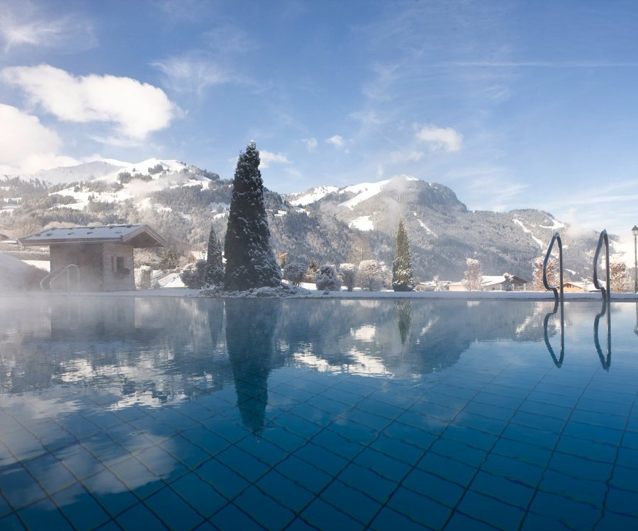 Hotels with Infinity-Pools