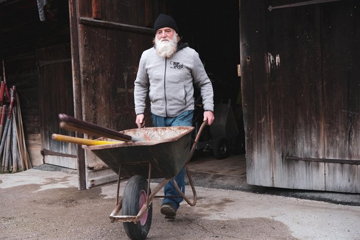 Sigi with a wheelbarrow