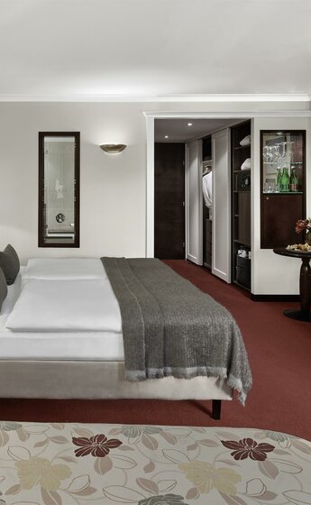 Lebenberg Schlosshotel Classic Zimmer