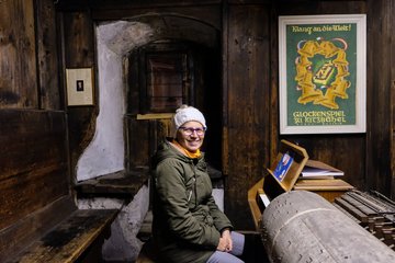 Orgelspielerin Rosmarie Sathrum