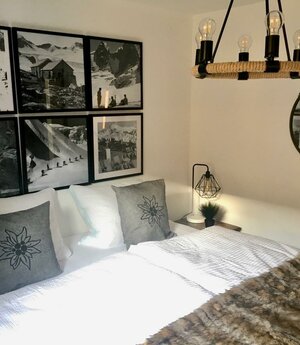 Schlafzimmer 4.jpg