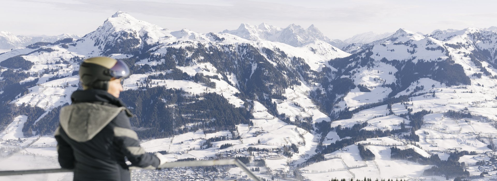 Aussicht von der Hahnenkamm Bergstation im Winter