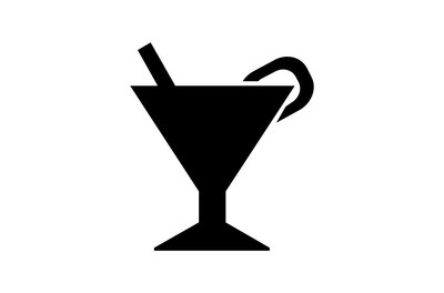 Kitz Royal Ein stilisiertes Cocktailglas mit einem Strohhalm. Ideal für entspannte Sommerabende.
