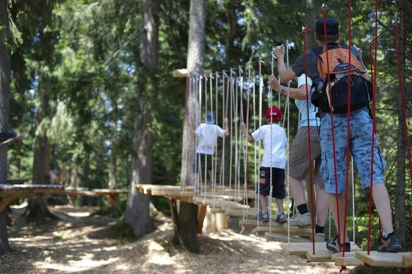 Niederseilgarten und Coaster auf der Timoks Alm