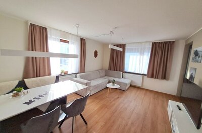 DeNi Apt_ Kitzbühel 2 Wohnzimmer