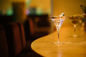 Martini mit Oliven