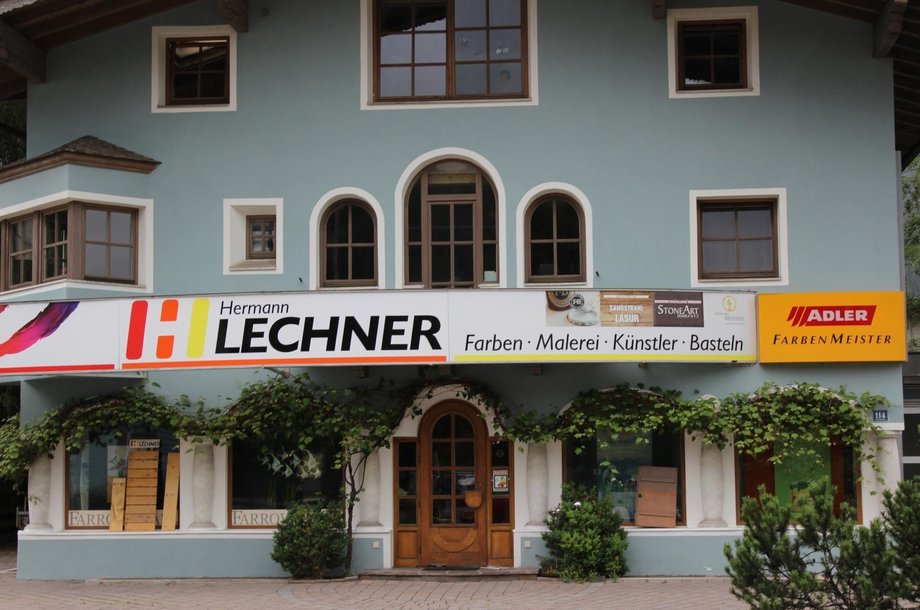 Lechner.jpg
