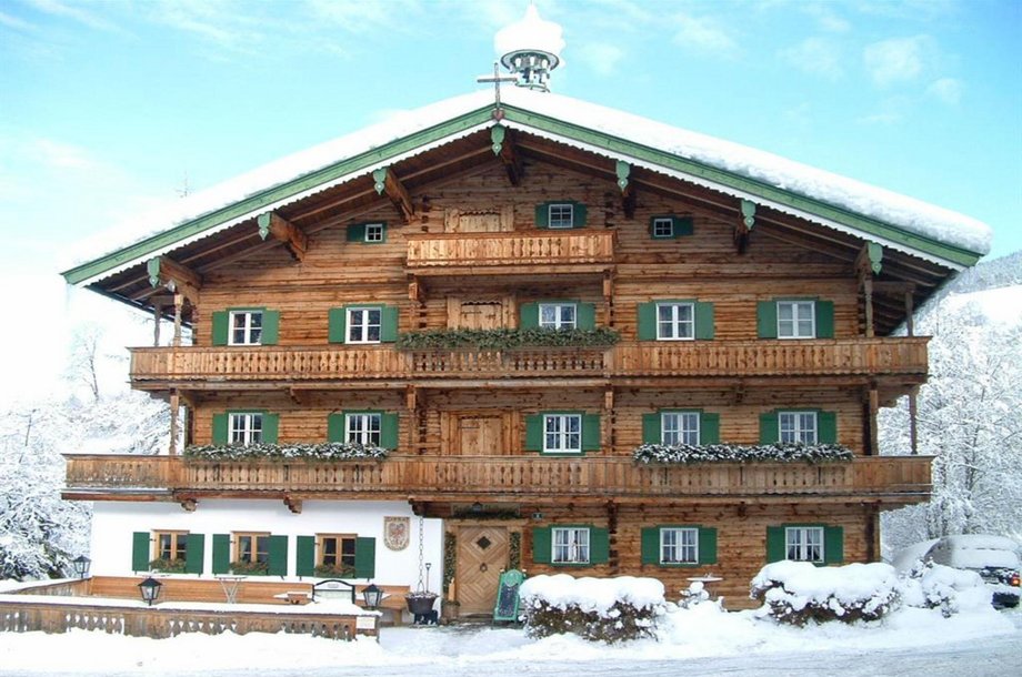 Hallerwirt-im-Winter.jpg