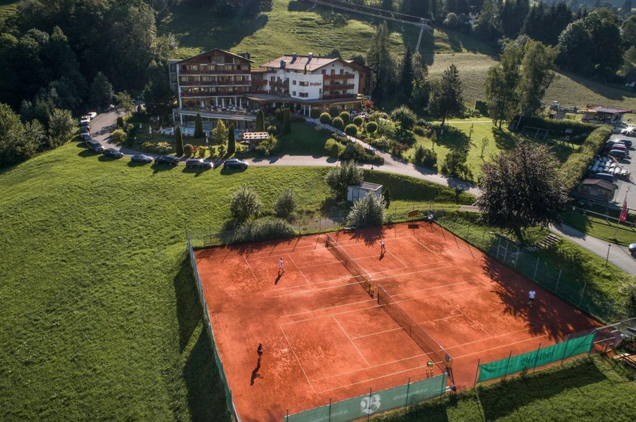 Tennisplatz-Bichlhof.jpg