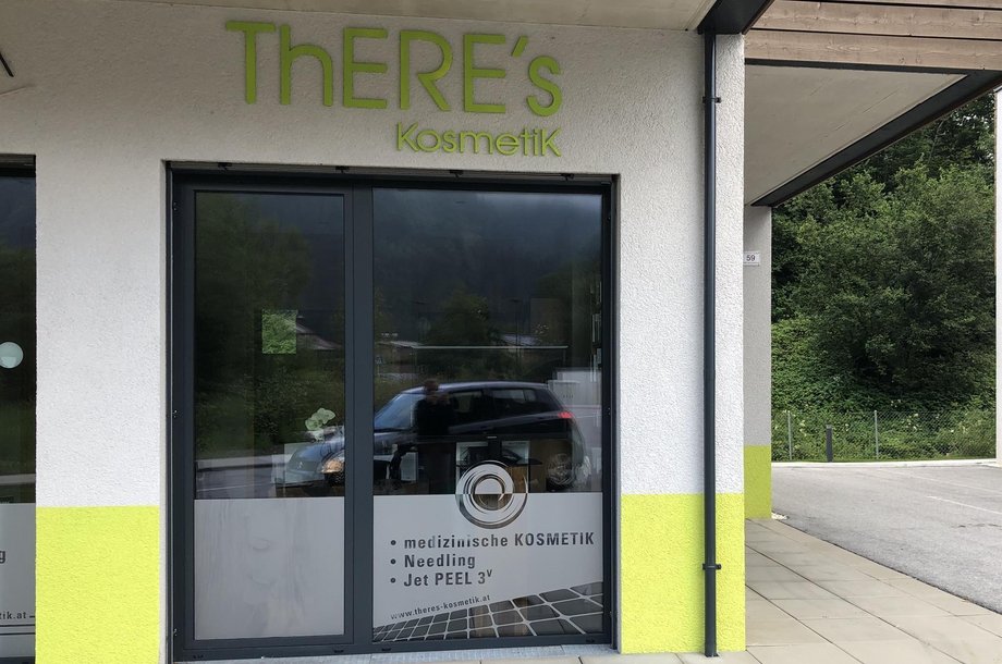 Theres-Kosmetik.jpg