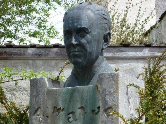 Alfons-Walde-Bueste.jpg