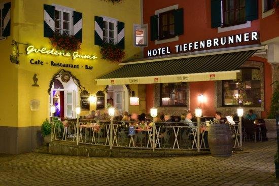 Goldene-Gams-Terrasse.jpg