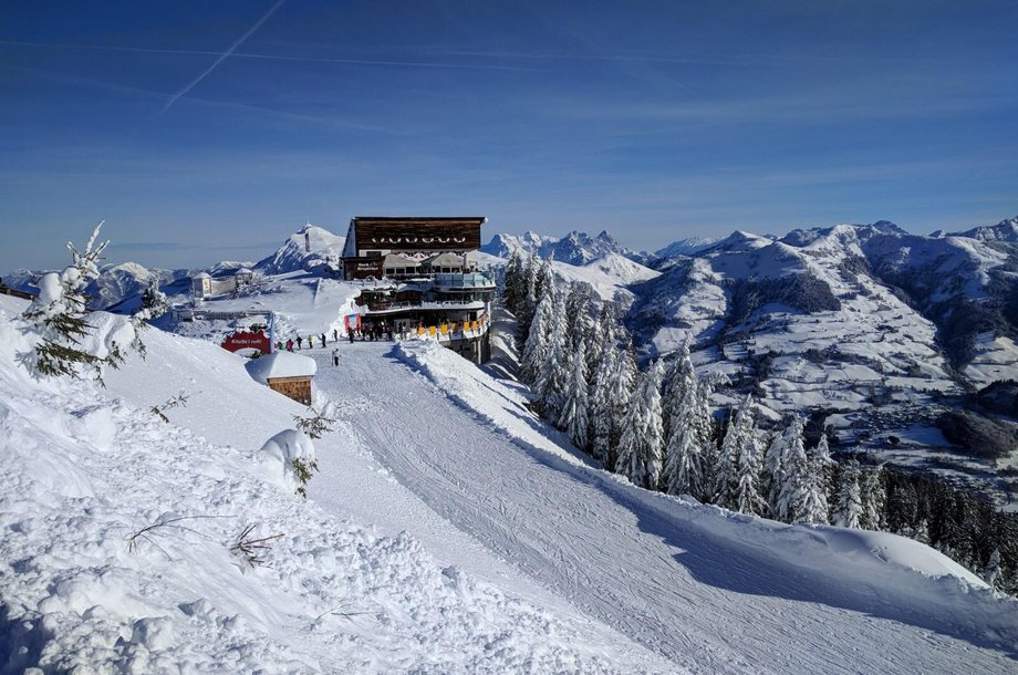 Hochkitzbuehel-bei-Tomschy.jpeg