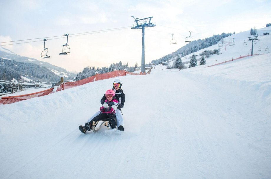 Rodeln-Gaisberg-Kitzbuehel-Tourismus-Michael-Werlberger-30jpg.jpg